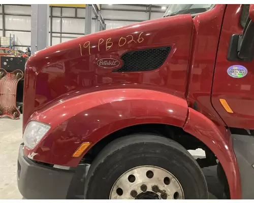 Peterbilt 579 Hood