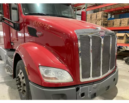 Peterbilt 579 Hood