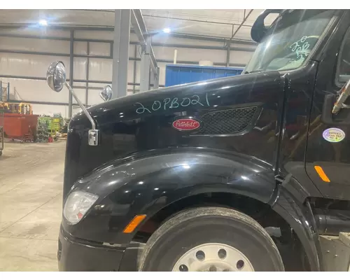 Peterbilt 579 Hood