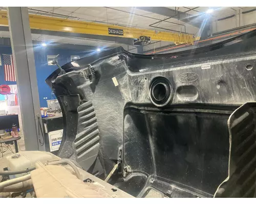 Peterbilt 579 Hood