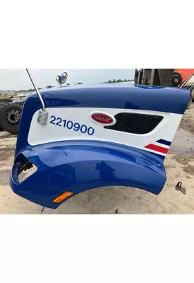 Peterbilt 579 Hood