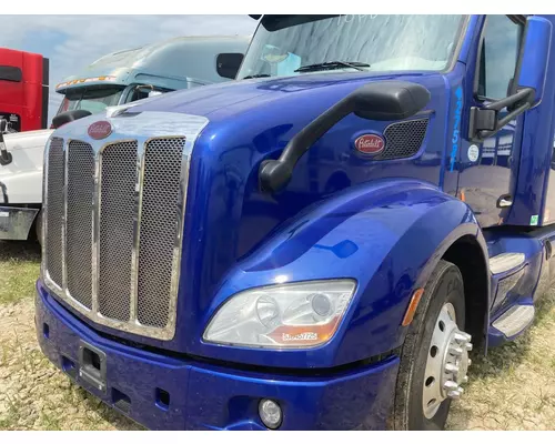 Peterbilt 579 Hood