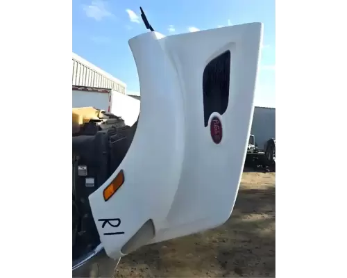 Peterbilt 579 Hood