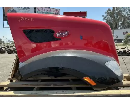 Peterbilt 579 Hood