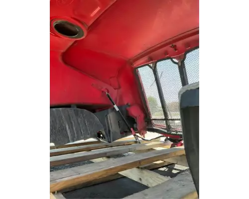 Peterbilt 579 Hood