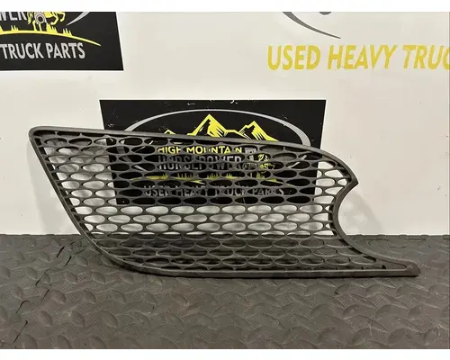 Hood PETERBILT 579 High Mountain Horsepower
