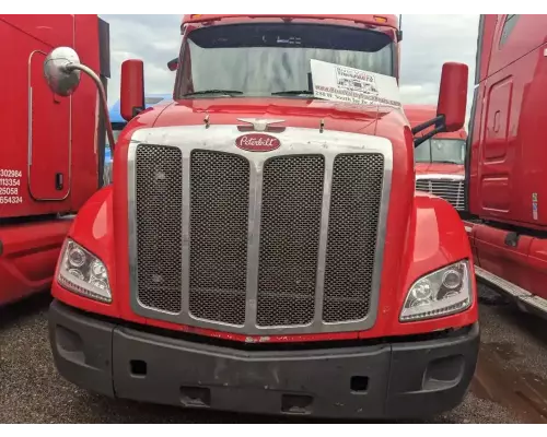 Peterbilt 579 Hood