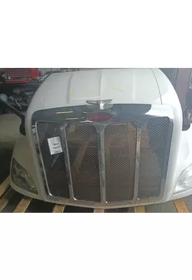 Peterbilt 579 Hood