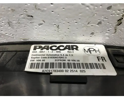 Peterbilt 579 Instrument Cluster