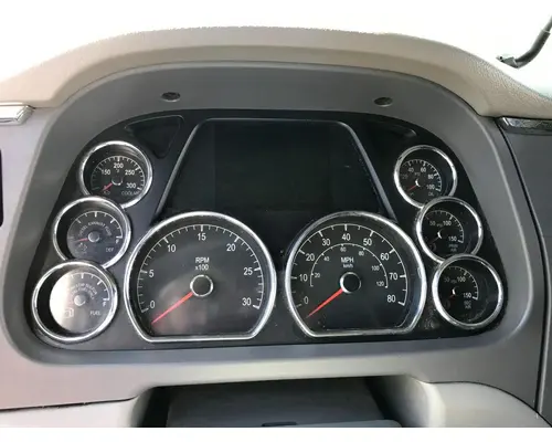 Peterbilt 579 Instrument Cluster
