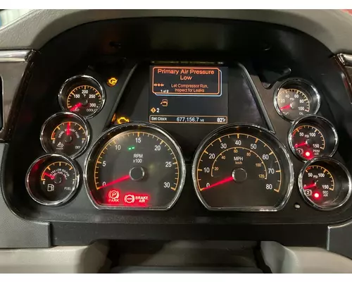 Peterbilt 579 Instrument Cluster