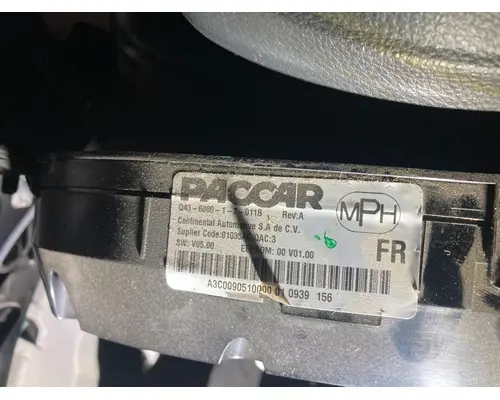 Peterbilt 579 Instrument Cluster