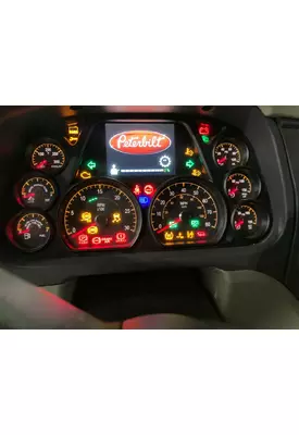 Peterbilt 579 Instrument Cluster