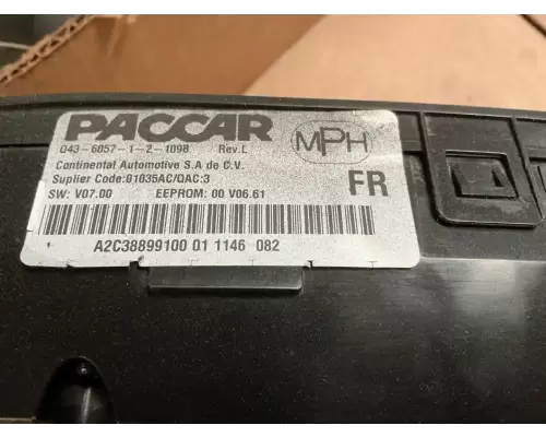 Peterbilt 579 Instrument Cluster
