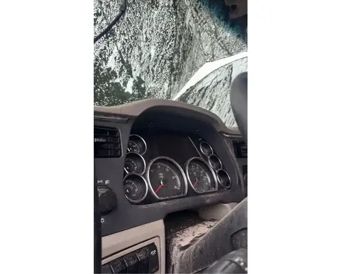 Peterbilt 579 Instrument Cluster