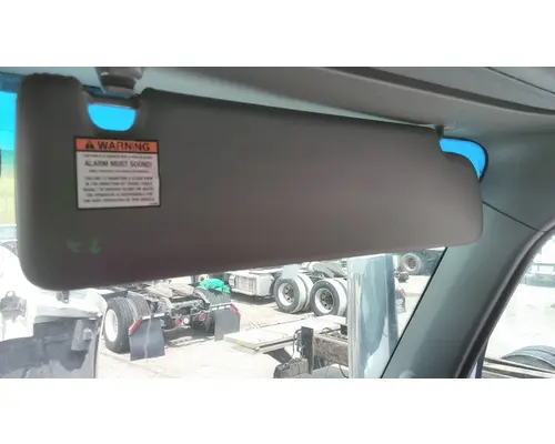 Interior Sun Visor PETERBILT 579 LKQ Heavy Truck - Goodys