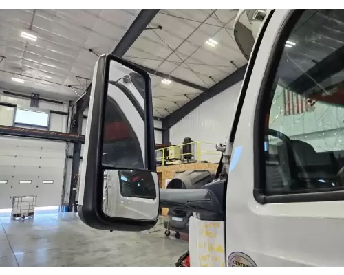 Peterbilt 579 Mirror (Side View)