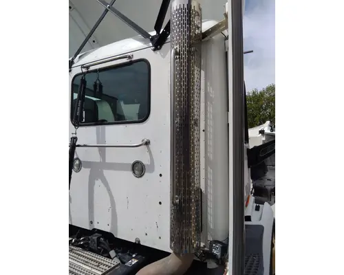 Muffler Shield PETERBILT 579 LKQ Thompson Motors - Wykoff