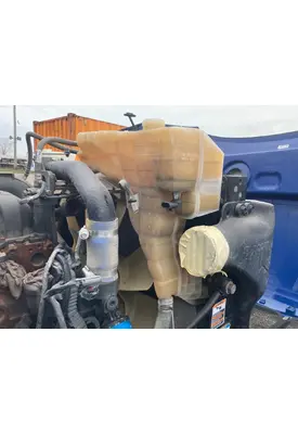 Peterbilt 579 Radiator Overflow Bottle / Surge Tank