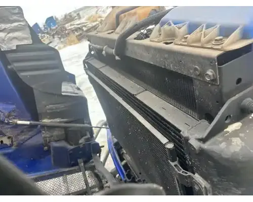 Radiator Peterbilt 579 Holst Truck Parts