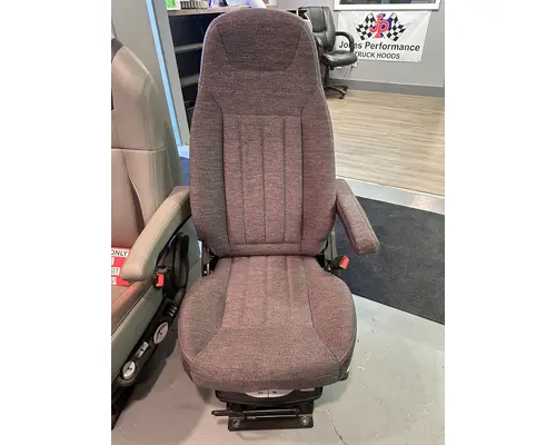 Seat, Front PETERBILT 579 High Mountain Horsepower