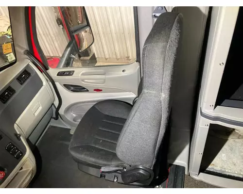 Seat, Front Peterbilt 579 Vander Haags Inc Sf