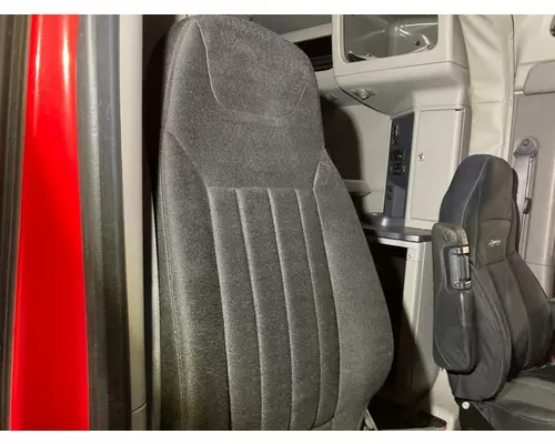Peterbilt 579 Seat (non-Suspension)