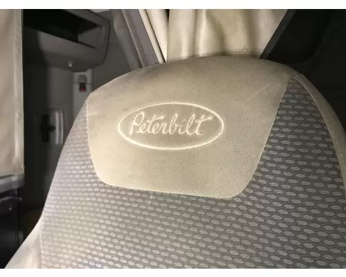Peterbilt 579 Seat (non-Suspension)