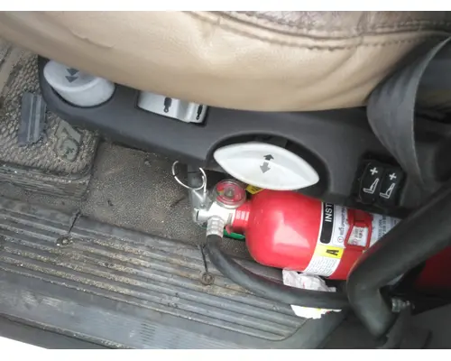 Seat, Front PETERBILT 579 LKQ KC Truck Parts - Inland Empire