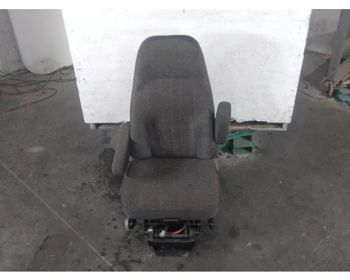 Seat, Front PETERBILT 579 LKQ Evans Heavy Truck Parts