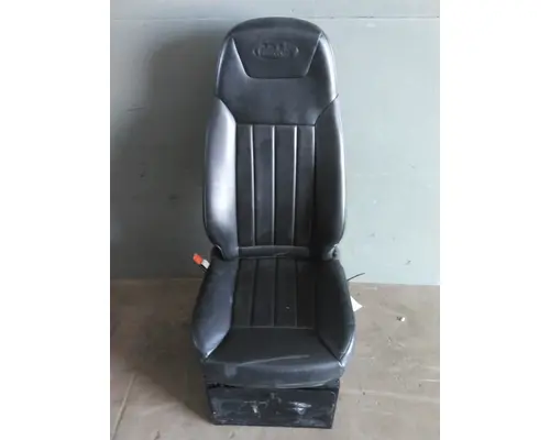 Seat, Front PETERBILT 579 LKQ Geiger Truck Parts