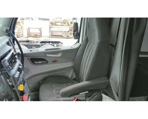 Seat, Front PETERBILT 579 LKQ Heavy Truck - Goodys