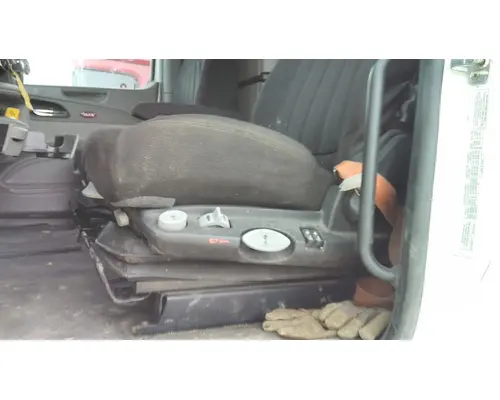 Seat, Front PETERBILT 579 LKQ Heavy Truck - Goodys