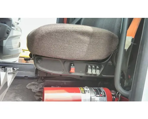 Seat, Front PETERBILT 579 LKQ Heavy Truck - Goodys
