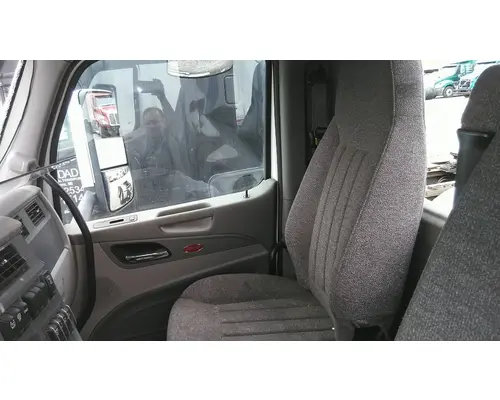 Seat, Front PETERBILT 579 LKQ Heavy Truck - Goodys