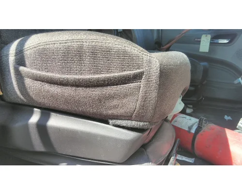 Seat, Front PETERBILT 579 LKQ Heavy Truck - Goodys