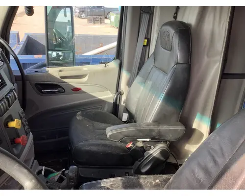Seat, Front Peterbilt 579 Vander Haags Inc Dm