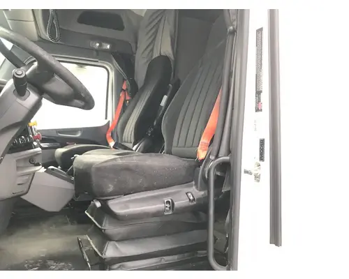 Seat, Front Peterbilt 579 Vander Haags Inc Cb