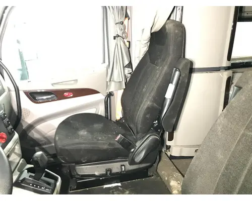 Seat, Front Peterbilt 579 Vander Haags Inc Cb