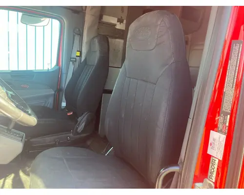 Seat, Front Peterbilt 579 Vander Haags Inc Kc