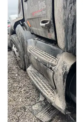 Peterbilt 579 Side Fairing