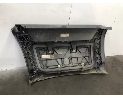 Peterbilt 579 Skirt