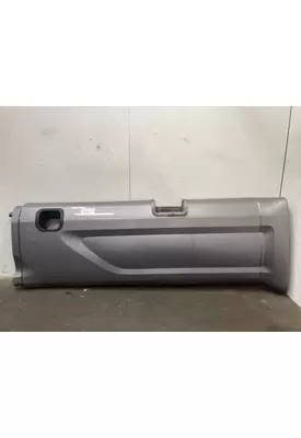 Peterbilt 579 Skirt