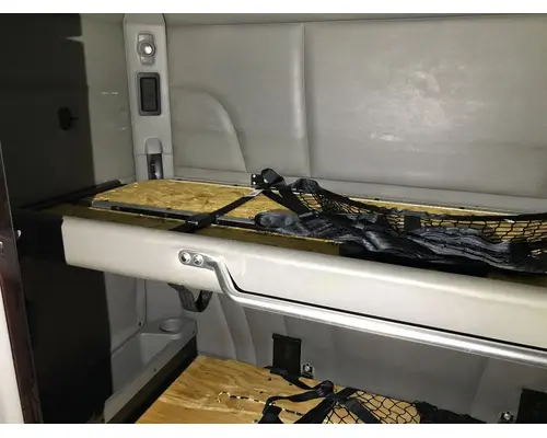 Peterbilt 579 Sleeper Bunk