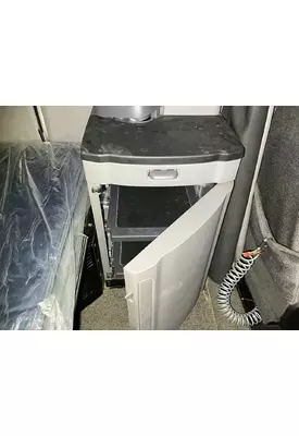 Peterbilt 579 Sleeper Cabinets