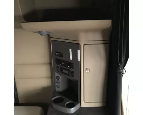 Peterbilt 579 Sleeper Cabinets