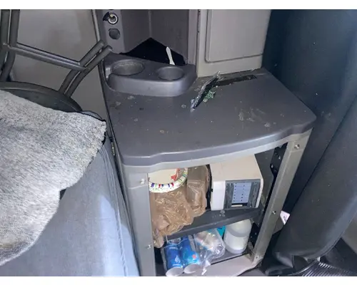 Peterbilt 579 Sleeper Cabinets