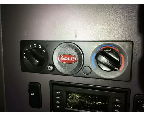 Peterbilt 579 Sleeper Controls