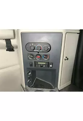 Peterbilt 579 Sleeper Controls