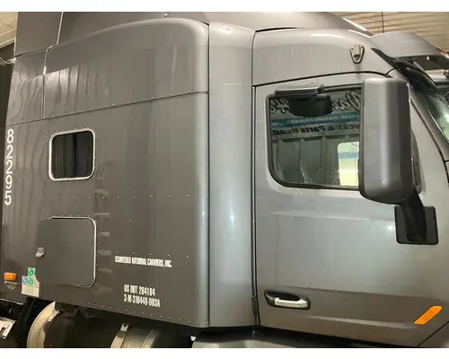 Peterbilt 579 Sleeper Fairing